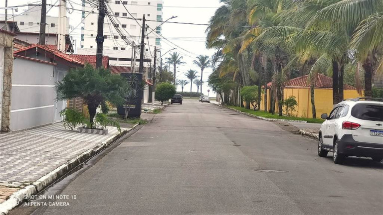 Imagem Sobrado com 4 Quartos à Venda, 267 m² em Balneario Florida - Praia Grande
