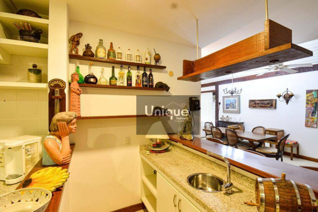 Imagem Casa com 4 Quartos à Venda, 220 m² em Manguinhos - Armação Dos Búzios Imagem Casa com 4 Quartos à Venda, 220 m² em Manguinhos - Armação Dos Búzios