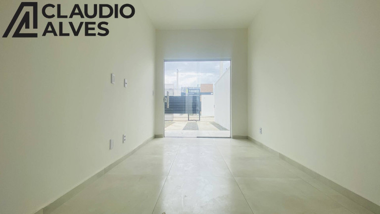 Imagem Casa com 2 Quartos à Venda, 64 m² em Conceição - Feira De Santana