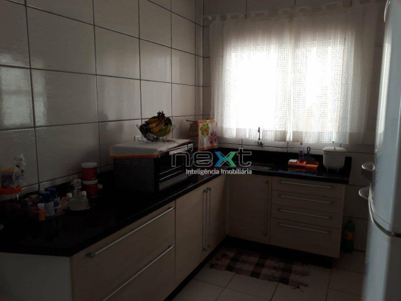 Imagem Casa com 2 Quartos à Venda, 78 m² em Jardim Itamaracá - Campo Grande