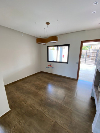 Imagem Sobrado com 3 Quartos à Venda, 182 m² em Ingleses Do Rio Vermelho - Florianópolis