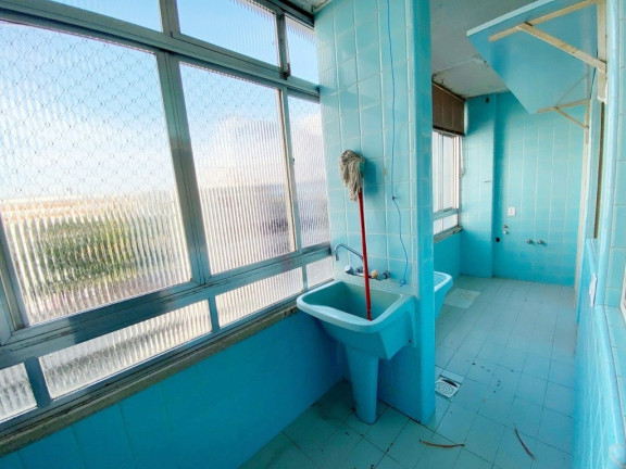Imagem Apartamento com 3 Quartos à Venda, 195 m² em Moinhos De Vento - Porto Alegre