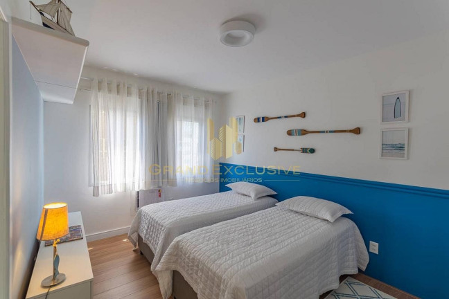 Imagem Apartamento com 3 Quartos à Venda, 177 m² em Centro - Balneário Camboriú Imagem Apartamento com 3 Quartos à Venda, 177 m² em Centro - Balneário Camboriú