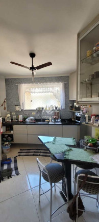 Imagem Casa com 3 Quartos à Venda, 112 m² em Macuco - Santos