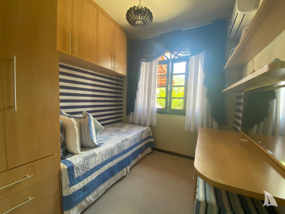 Imagem Casa com 3 Quartos à Venda, 323 m² em Areias De Baixo - Governador Celso Ramos
