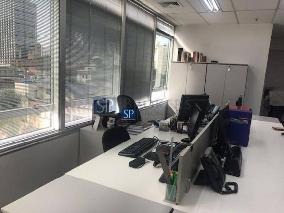 Imagem Sala Comercial à Venda ou Locação, 200 m² em Vila Olímpia - São Paulo