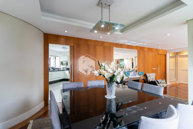 Imagem Apartamento com 3 Quartos à Venda, 190 m² em Aclimação - São Paulo Imagem Apartamento com 3 Quartos à Venda, 190 m² em Aclimação - São Paulo