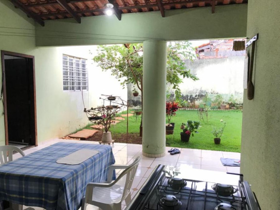 Casa com 4 Quartos à Venda, 220 m² em Jardim Atlântico - Goiania