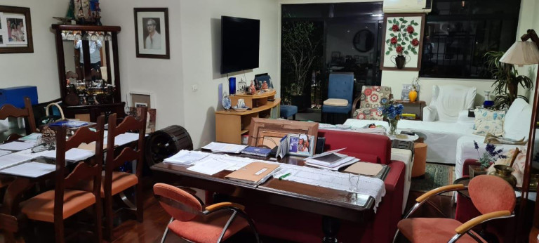 Imagem Apartamento com 3 Quartos à Venda, 150 m² em Laranjeiras - Rio De Janeiro Imagem Apartamento com 3 Quartos à Venda, 150 m² em Laranjeiras - Rio De Janeiro