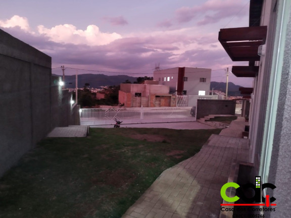 Imagem Casa com 2 Quartos à Venda, 71 m² em Jardim Bandeirantes - Poços De Caldas
