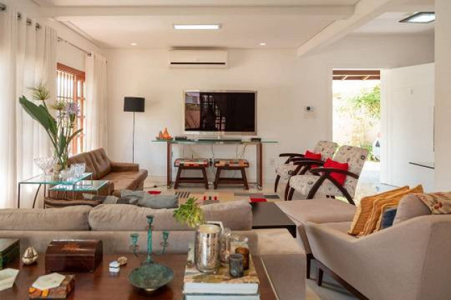 Imagem Casa com 4 Quartos para Alugar, 280 m² em Jurerê Internacional - Florianópolis