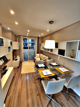 Imagem Apartamento com 2 Quartos à Venda, 50 m² em Capão Raso - Curitiba Imagem Apartamento com 2 Quartos à Venda, 50 m² em Capão Raso - Curitiba