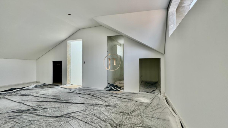 Imagem Casa de Condomínio com 2 Quartos à Venda,  em Sítio Cercado - Curitiba