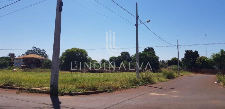 Terreno à Venda, 821 m² em Três Lagoas - Foz Do Iguacu