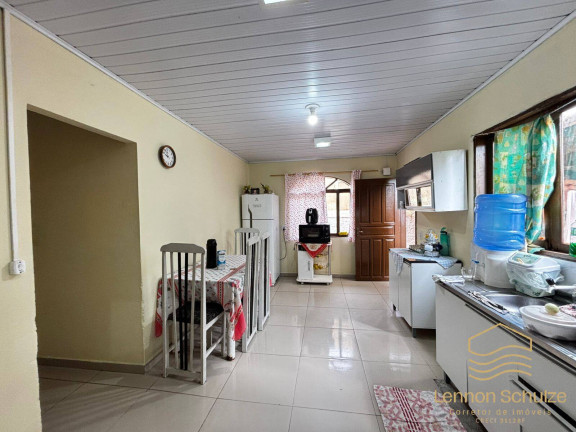 Imagem Casa com 5 Quartos à Venda, 98 m² em Costeira - Balneário Barra Do Sul Imagem Casa com 5 Quartos à Venda, 98 m² em Costeira - Balneário Barra Do Sul