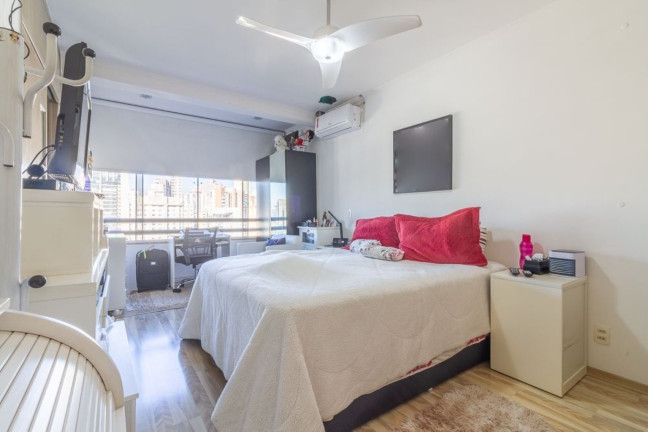 Imagem Imóvel com 4 Quartos à Venda, 250 m² em Vila Suzana - São Paulo