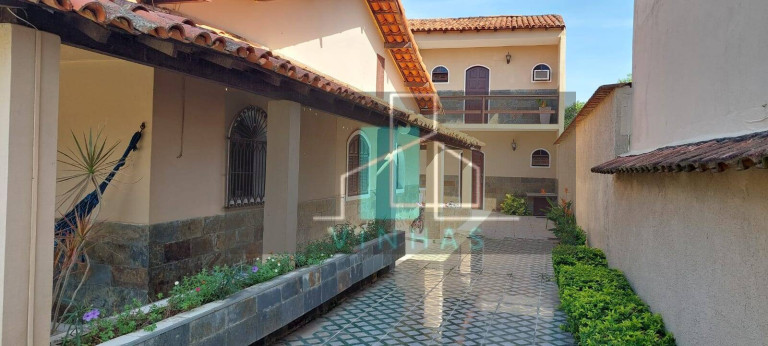 Imagem Casa com 7 Quartos à Venda, em Balneario - São Pedro Da Aldeia Imagem Casa com 7 Quartos à Venda, em Balneario - São Pedro Da Aldeia