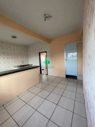 Imagem Casa com 3 Quartos para Alugar, 1 m² em Jardim Palmeiras - Montes Claros Imagem Casa com 3 Quartos para Alugar, 1 m² em Jardim Palmeiras - Montes Claros
