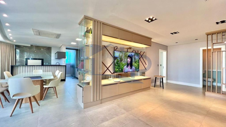 Imagem Apartamento com 3 Quartos à Venda, 135 m² em Predial - Torres Imagem Apartamento com 3 Quartos à Venda, 135 m² em Predial - Torres