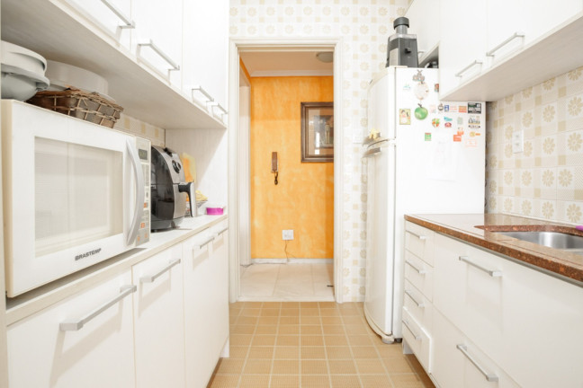 Imagem Imóvel com 2 Quartos à Venda, 74 m² em Menino Deus - Porto Alegre Imagem Imóvel com 2 Quartos à Venda, 74 m² em Menino Deus - Porto Alegre