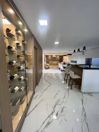 Imagem Casa com 6 Quartos à Venda, 600 m² em Itaipu - Niterói Imagem Casa com 6 Quartos à Venda, 600 m² em Itaipu - Niterói