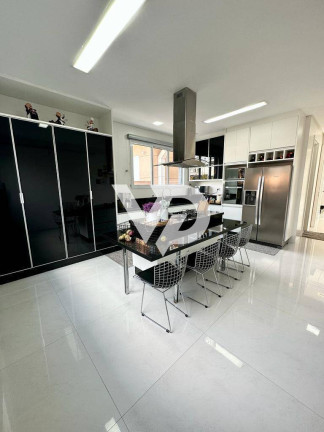 Imagem Casa com 3 Quartos à Venda, 400 m² em Tamboré - Santana De Parnaíba Imagem Casa com 3 Quartos à Venda, 400 m² em Tamboré - Santana De Parnaíba