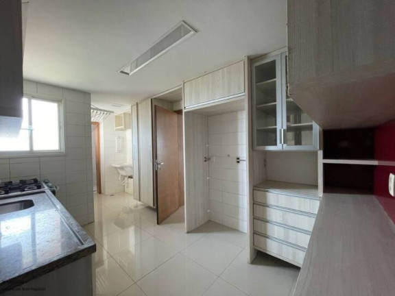 Imagem Apartamento com 3 Quartos à Venda, 147 m² em Olaria - Porto Velho Imagem Apartamento com 3 Quartos à Venda, 147 m² em Olaria - Porto Velho