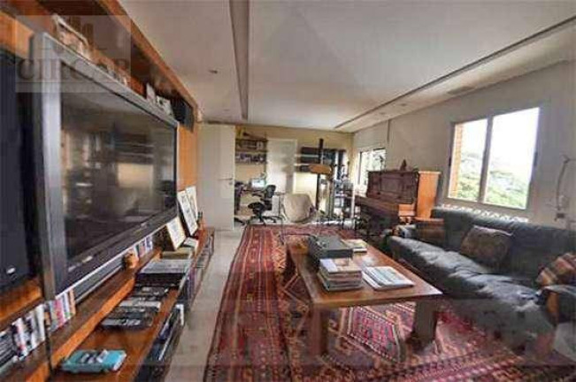 Imagem Apartamento com 4 Quartos à Venda, 335 m² em Higienópolis - São Paulo Imagem Apartamento com 4 Quartos à Venda, 335 m² em Higienópolis - São Paulo
