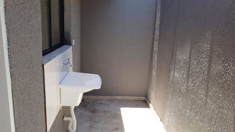 Imagem Sobrado com 2 Quartos à Venda, 63 m² em Imperador - Praia Grande