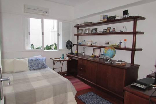 Imagem Casa com 6 Quartos à Venda, 400 m² em Jardim Botânico - Rio De Janeiro