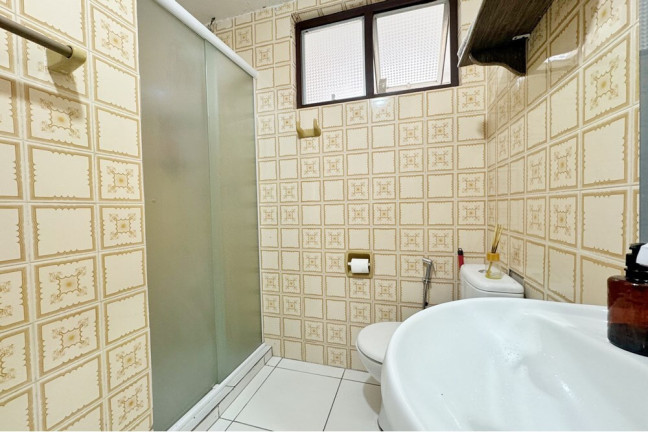 Imagem Apartamento com 2 Quartos à Venda, 74 m² em Jardim Botânico - Porto Alegre