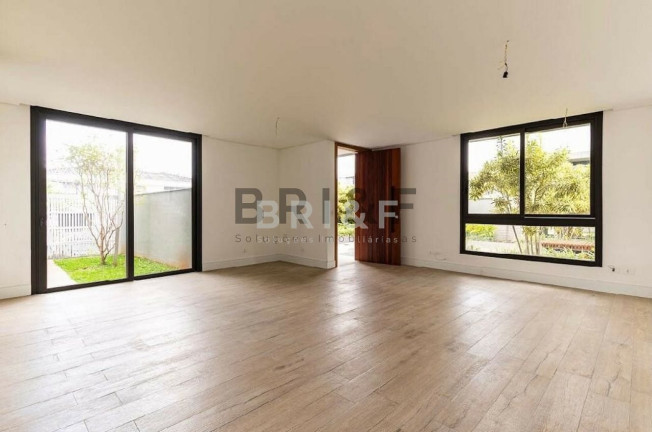 Imagem Casa com 3 Quartos à Venda, 272 m² em Moema - São Paulo