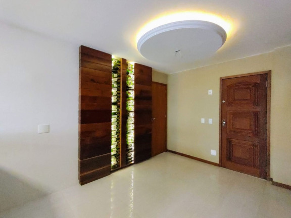 Imagem Imóvel com 3 Quartos à Venda, 153 m² em Alto - Teresópolis Imagem Imóvel com 3 Quartos à Venda, 153 m² em Alto - Teresópolis