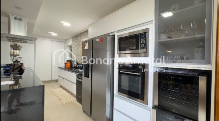 Imagem Casa de Condomínio com 3 Quartos à Venda, 300 m² em Parque Rural Fazenda Santa Cândida - Campinas Imagem Casa de Condomínio com 3 Quartos à Venda, 300 m² em Parque Rural Fazenda Santa Cândida - Campinas
