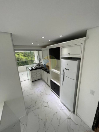 Imagem Apartamento com 2 Quartos à Venda, 74 m² em Fazendinha - Itajaí