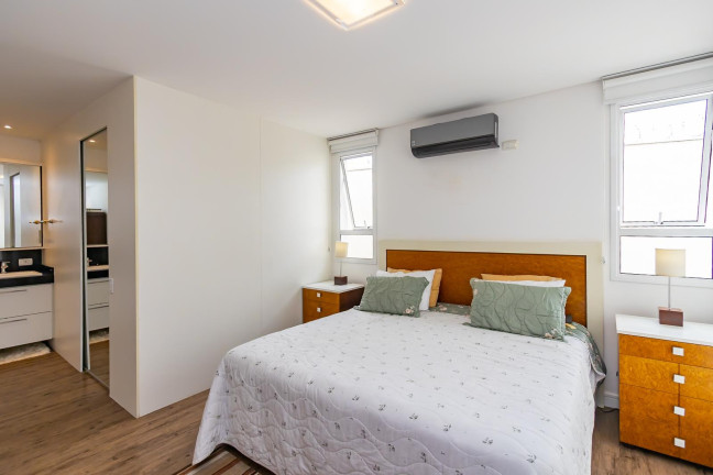 Imagem Casa de Condomínio com 5 Quartos à Venda, 346 m² em Santa Felicidade - Curitiba