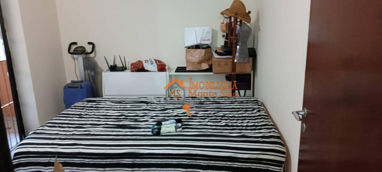 Imagem Sobrado com 3 Quartos à Venda, 240 m² em Jardim Bom Clima - Guarulhos Imagem Sobrado com 3 Quartos à Venda, 240 m² em Jardim Bom Clima - Guarulhos