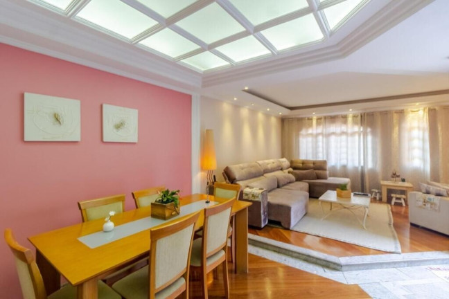 Imagem Casa com 3 Quartos à Venda, 276 m² em Jardim Guairaca - São Paulo Imagem Casa com 3 Quartos à Venda, 276 m² em Jardim Guairaca - São Paulo