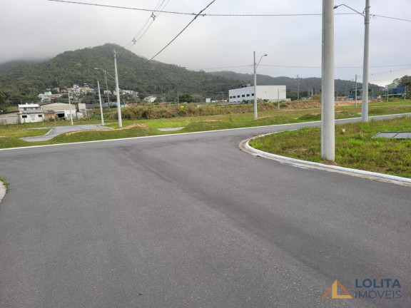 Imagem Terreno à Venda, 459 m² em Real Parque - Florianópolis Imagem Terreno à Venda, 459 m² em Real Parque - Florianópolis