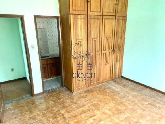 Imagem Casa com 8 Quartos à Venda, 413 m² em Piatã - Salvador Imagem Casa com 8 Quartos à Venda, 413 m² em Piatã - Salvador