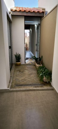 Imagem Casa com 3 Quartos à Venda, 250 m² em São Carlos