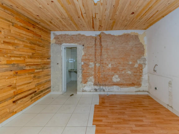 Imagem Casa com 7 Quartos à Venda, 150 m² em Vila Anastácio - São Paulo