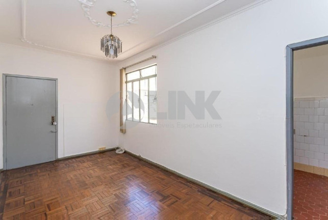 Imagem Apartamento com 3 Quartos à Venda, 81 m² em Santana - Porto Alegre Imagem Apartamento com 3 Quartos à Venda, 81 m² em Santana - Porto Alegre