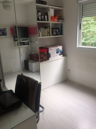 Imagem Apartamento com 3 Quartos à Venda, 73 m² em Cristal - Porto Alegre Imagem Apartamento com 3 Quartos à Venda, 73 m² em Cristal - Porto Alegre
