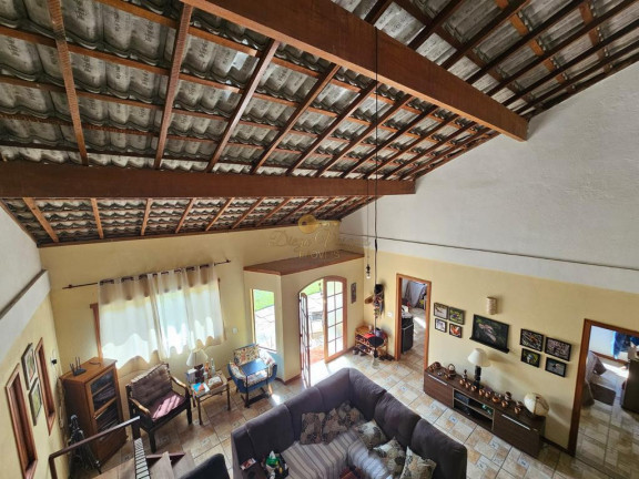 Imagem Casa com 6 Quartos à Venda, 180 m² em Vargem Grande - Teresópolis Imagem Casa com 6 Quartos à Venda, 180 m² em Vargem Grande - Teresópolis