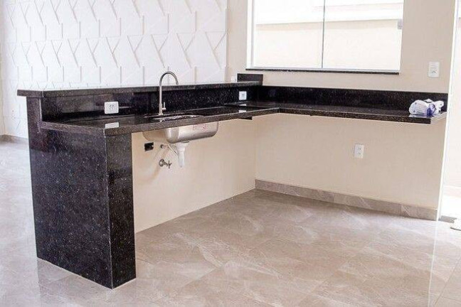 Imagem Casa com 3 Quartos à Venda, 140 m² em Bairro Do Grama - Caçapava Imagem Casa com 3 Quartos à Venda, 140 m² em Bairro Do Grama - Caçapava