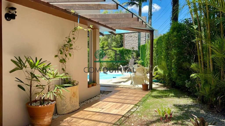 Imagem Casa com 4 Quartos à Venda, 221 m² em Chácara Dos Lagos - Carapicuíba Imagem Casa com 4 Quartos à Venda, 221 m² em Chácara Dos Lagos - Carapicuíba