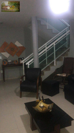 Imagem Casa com 8 Quartos à Venda, 303 m² em Tomé (praia Seca) - Araruama Imagem Casa com 8 Quartos à Venda, 303 m² em Tomé (praia Seca) - Araruama
