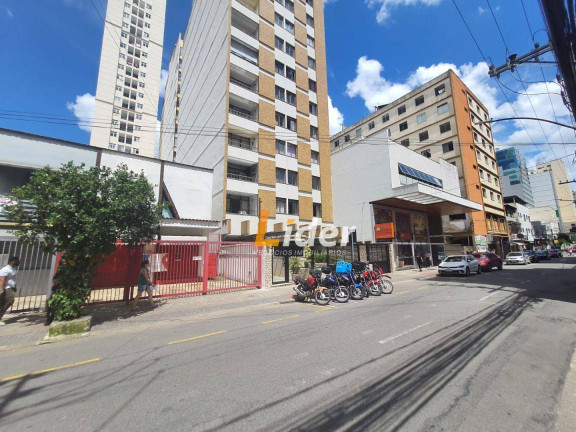 Apartamento com 3 Quartos à Venda, 122 m² em Centro - Juiz De Fora