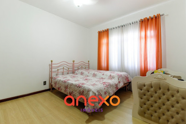 Imagem Casa com 4 Quartos à Venda, 284 m² em Garcia - Blumenau Imagem Casa com 4 Quartos à Venda, 284 m² em Garcia - Blumenau